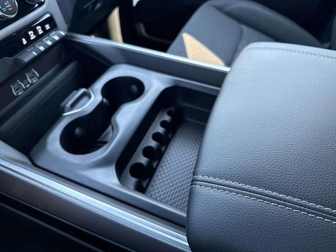 New 2025 RAM 1500 Big Horn AWD/4WD image 25