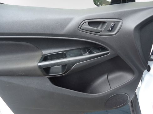 Used 2018 Ford Transit Connect XL image 17