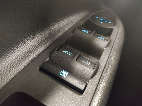 Used 2018 Ford Escape SE w/ SE Sync 3 Package AWD/4WD image 27