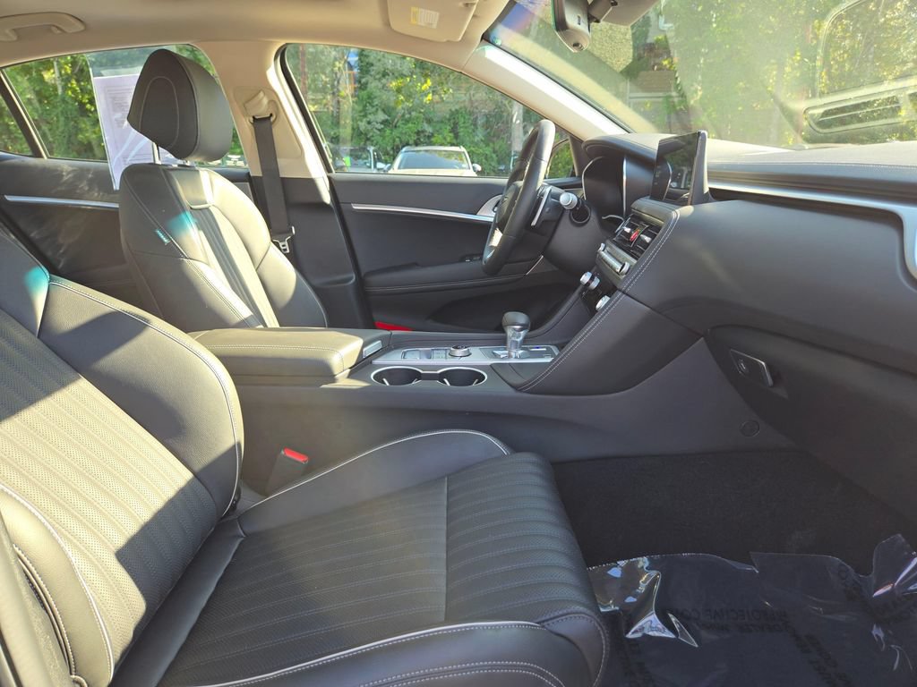 Used 2026 Genesis G70 2.5T Prestige AWD/4WD image 11