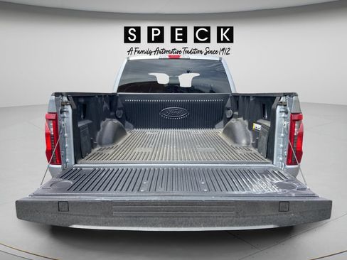 Used 2024 Ford F150 XLT AWD/4WD image 19