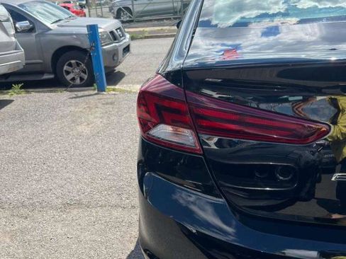 Used 2019 Hyundai Elantra Value Edition w/ Cargo Package FWD image 8