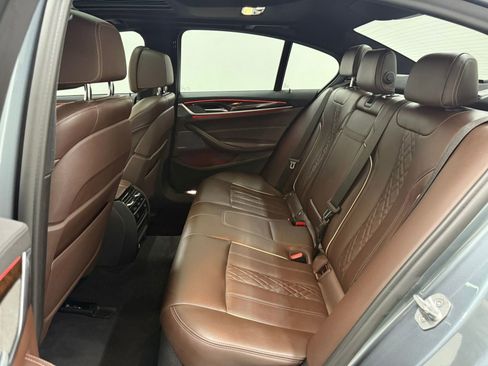 Used 2019 BMW M550i xDrive xDrive w/ Dynamic Handling Package image 40