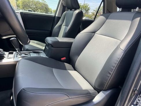 Used 2024 Toyota 4Runner SR5 Premium w/ Moonroof Package AWD/4WD image 33