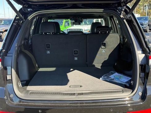 New 2025 Jeep Grand Cherokee Altitude image 6