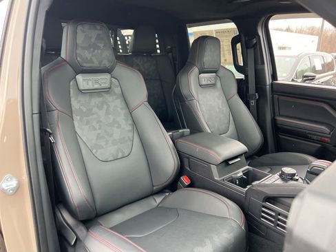 Used 2025 Toyota Tacoma TRD Pro image 27