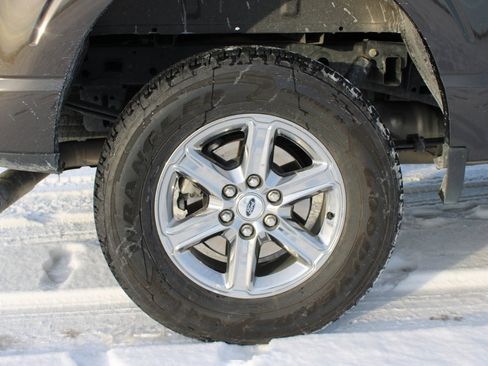 Used 2024 Ford F150 XLT w/ Mobile Office Package image 40