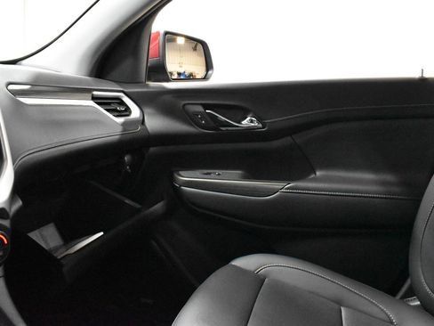 Used 2023 GMC Acadia SLT w/ Preferred Package image 24