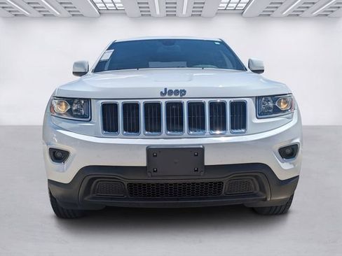 Used 2016 Jeep Grand Cherokee Laredo w/ Quick Order Package 23E AWD/4WD image 2