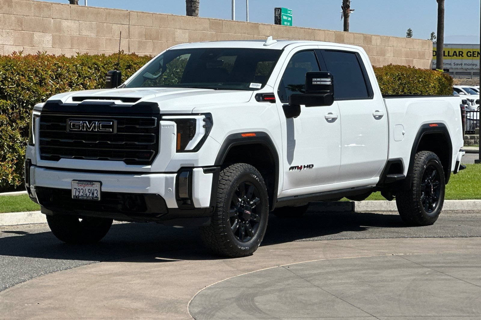 Certified 2024 GMC Sierra 2500 AT4 w/ AT4 Premium Plus Package AWD/4WD image 8
