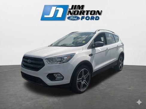 Used 2019 Ford Escape SEL FWD image 4