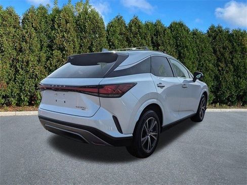Used 2023 Lexus RX 350 Premium w/ Accessory Package image 4