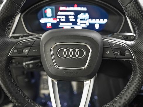 Used 2023 Audi SQ5 Premium Plus w/ Premium Plus Package image 15