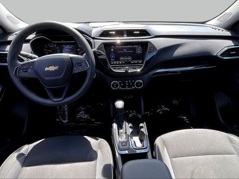 Used 2023 Chevrolet TrailBlazer LT w/ Convenience Package AWD/4WD image 29