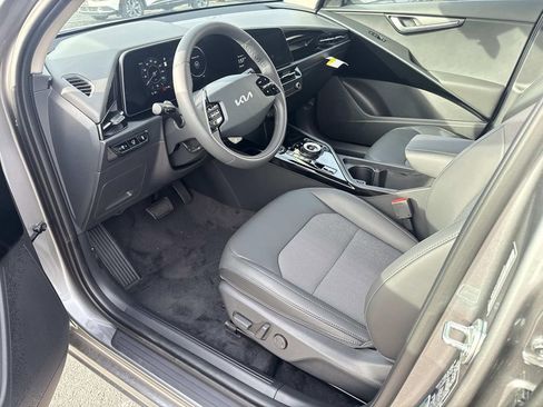 New 2025 Kia Niro Wind image 8