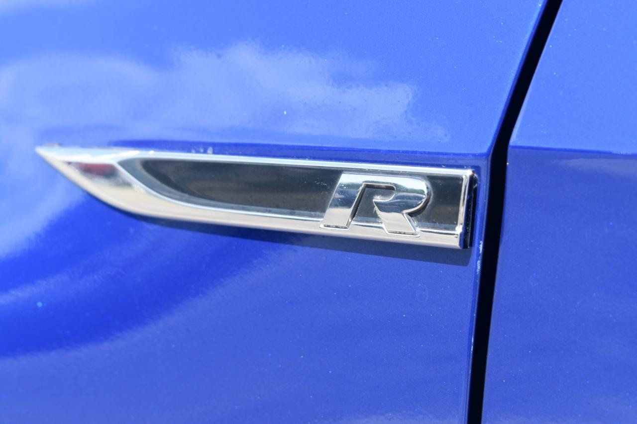 Used 2015 Volkswagen Golf R 4-Door AWD/4WD image 45
