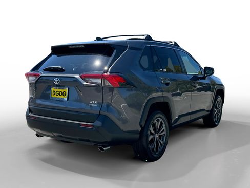 Used 2024 Toyota RAV4 XLE Premium w/ Weather Package AWD/4WD image 5