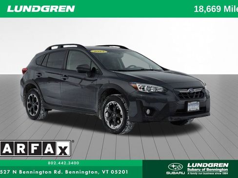 Used 2023 Subaru Crosstrek 2.0i Premium image 1