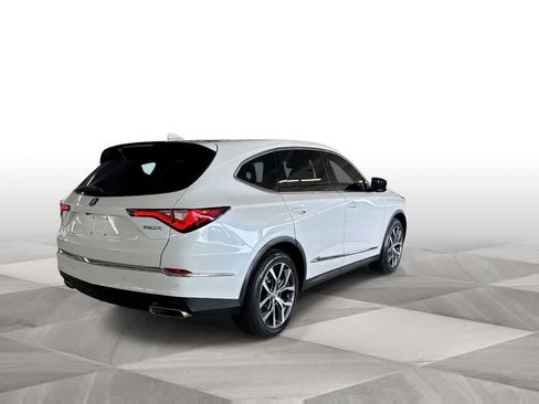 Used 2024 Acura MDX w/ Technology Package FWD image 8
