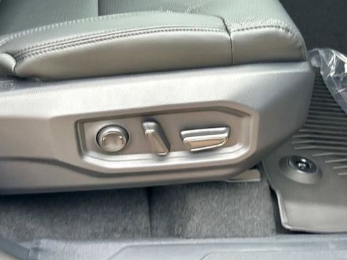New 2025 Toyota Tundra SR5 image 39
