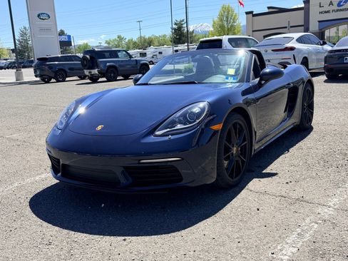 Used 2019 Porsche 718 Boxster RWD image 10