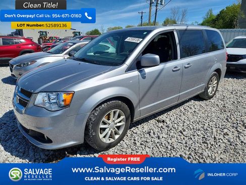 Used 2018 Dodge Grand Caravan SXT FWD image 1