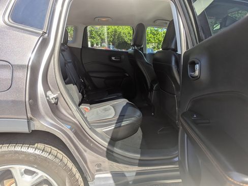 Used 2017 Jeep Compass Limited image 42