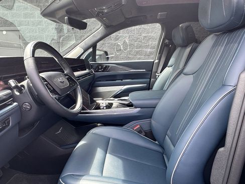 New 2025 Cadillac Escalade IQ Sport 2 image 17