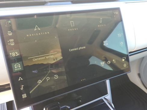 Used 2024 Land Rover Range Rover SE image 23