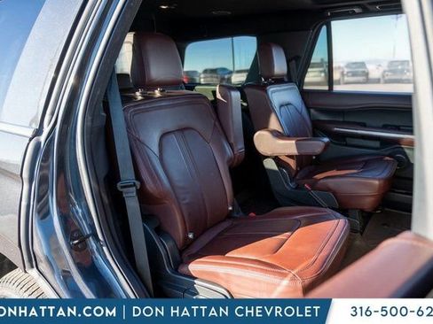 Used 2022 Ford Expedition Limited image 26