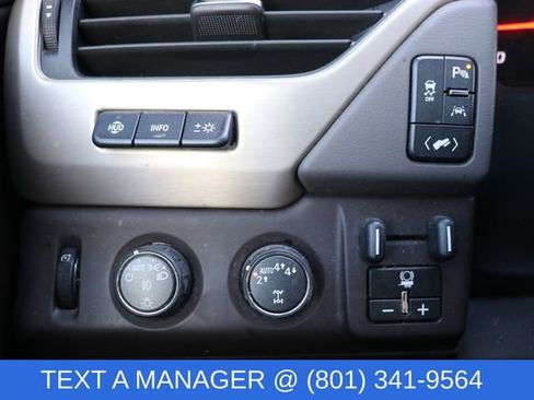 Used 2019 GMC Yukon Denali image 23