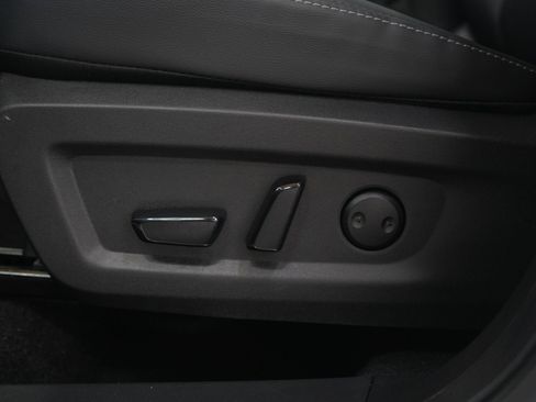 Used 2025 Nissan Murano SL AWD/4WD image 30