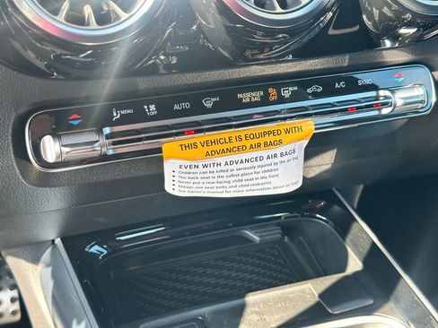 New 2025 Mercedes-Benz GLA 35 AMG GLA 35 AMG image 29