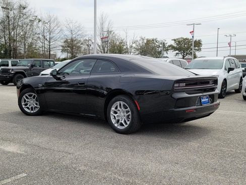 New 2025 Dodge Charger R/T w/ Quick Order Package 25M R/T image 4