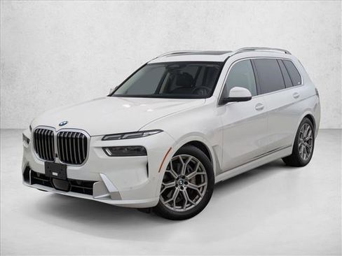 Used 2024 BMW X7 xDrive40i w/ Premium Package image 1