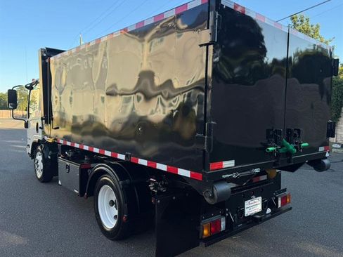 Used 2024 Isuzu NPR image 8