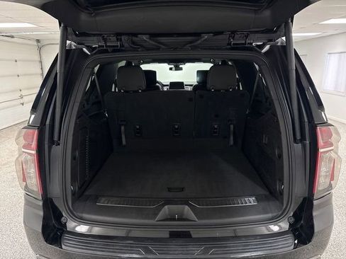 Used 2021 Chevrolet Suburban RST image 29