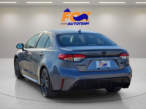 New 2026 Toyota Corolla SE image 3