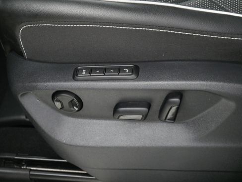 Used 2025 Volkswagen Atlas SEL Premium R-Line image 20