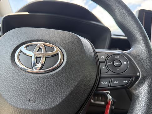 Certified 2023 Toyota Corolla LE FWD image 11