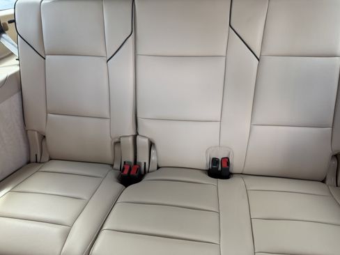 Certified 2024 Cadillac Escalade ESV Premium Luxury w/ Performance Package image 16