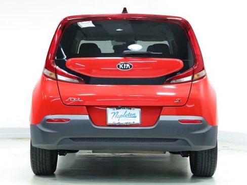 Used 2021 Kia Soul S image 8