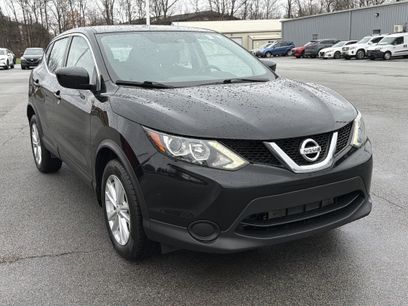 Used 2017 Nissan Rogue Sport S w/ S Appearance Package