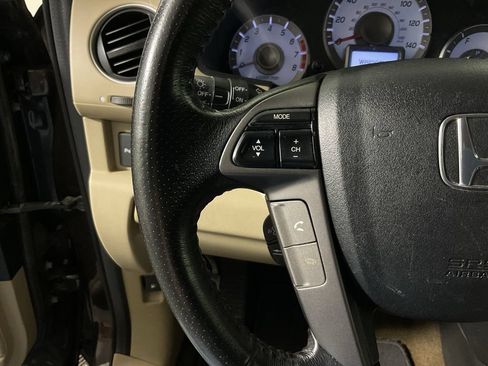Used 2013 Honda Pilot Touring image 28