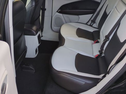 Used 2019 Jeep Compass Limited w/ Mopar Graphics Package image 19