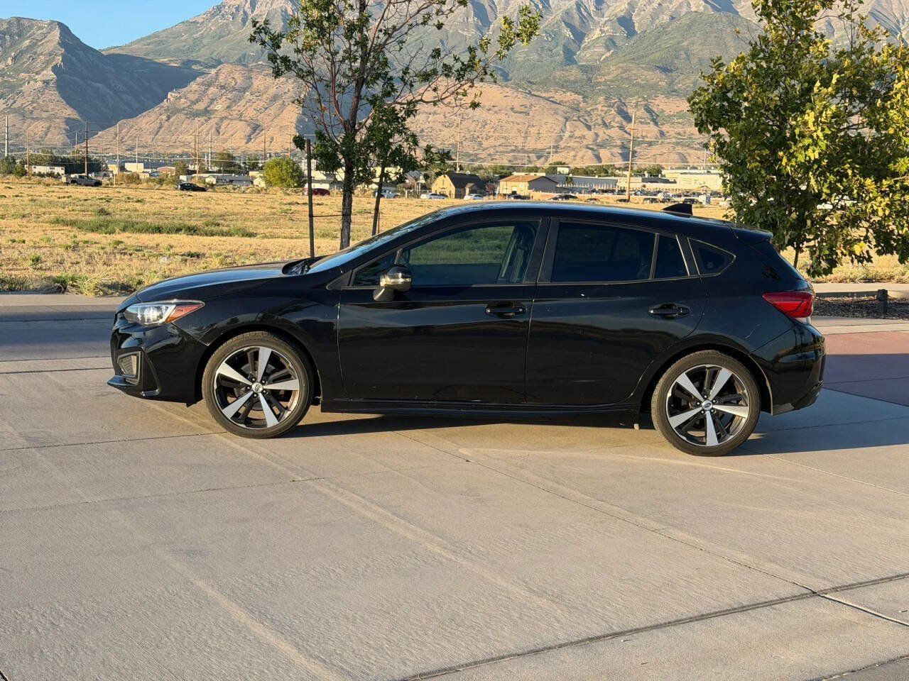 Used 2017 Subaru Impreza 2.0i Sport AWD/4WD image 4
