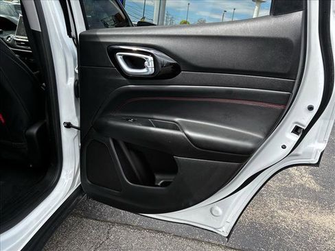 Used 2022 Jeep Compass Trailhawk w/ Trailhawk Convenience Group image 17