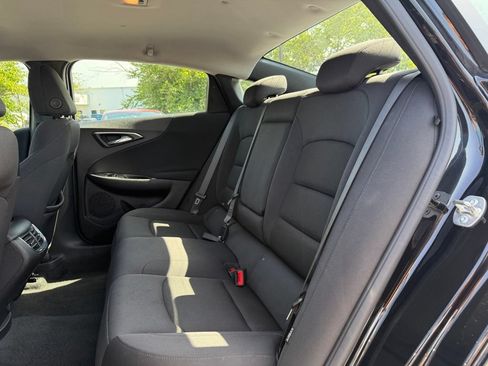Used 2025 Chevrolet Malibu LT FWD image 27