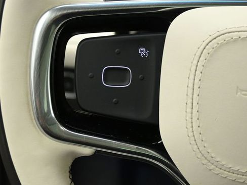 Used 2024 Lincoln Nautilus Black Label w/ Jet Appearance Package (87T) image 12