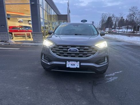 Certified 2022 Ford Edge SEL w/ Convenience Package image 3